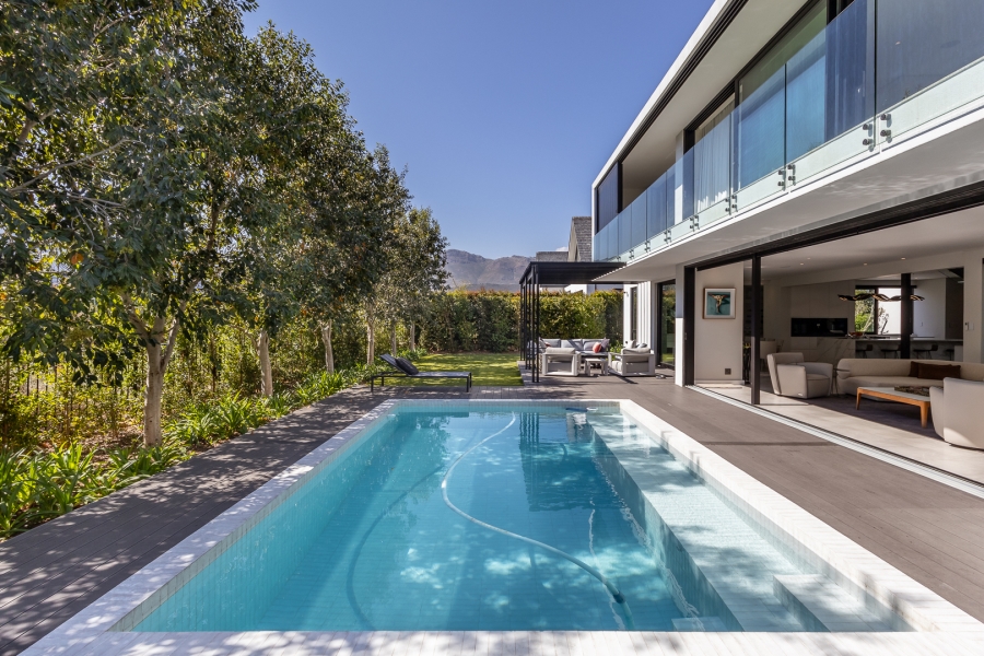 4 Bedroom Property for Sale in Pearl Valley at Val de Vie Western Cape